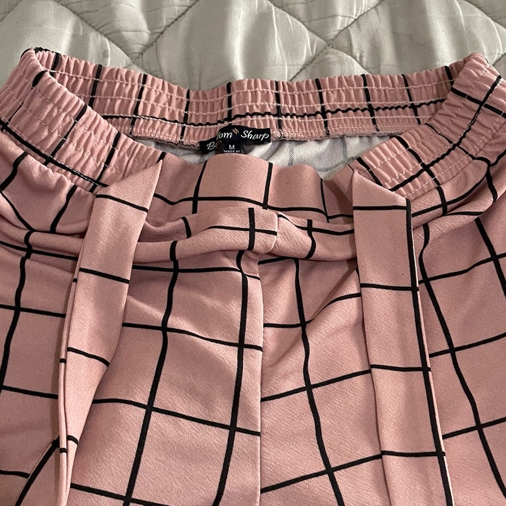Pink Grid Pattern Pants - Picture 8 of 8